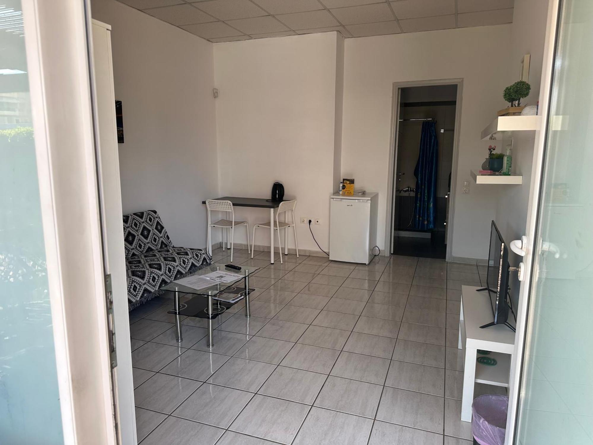 Marysapartments By The Airport Markópoulon Extérieur photo